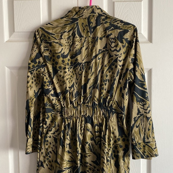 •BAUM UND PFERDGARTEN ARLENE DRESS
Olive Feather - Picture 11 of 11